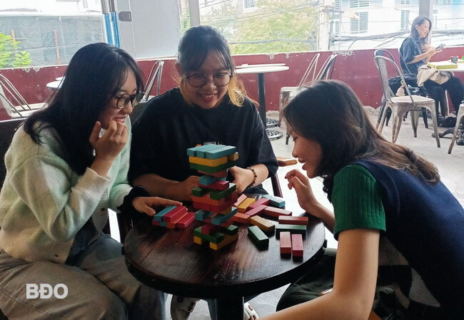 Thư giãn với cafe boardgame