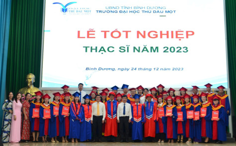 Thu Dau Mot University starts 23rd master's training program