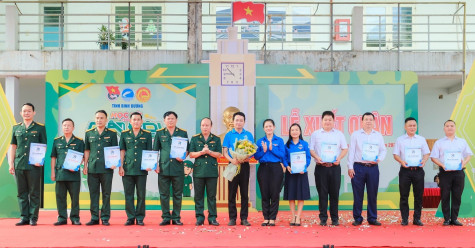 Lễ xuất quân Chương trình “Học kỳ trong Quân đội”