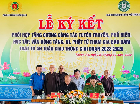 Lan toả văn hóa giao thông an toàn, văn minh trong tăng, ni, phật tử