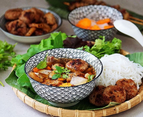 Four Vietnamese ground meat dishes among Top 61 in Asia