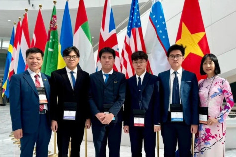 Vietnamese students win three golds, one silver at International Biology Olympiad 2024