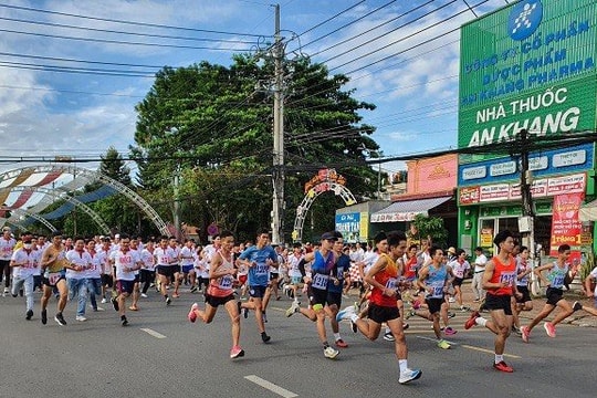 Binh Thuan claims first place at the 2023 Cross-country & Chua Chan Mountain-climbing Competition in Dong Nai