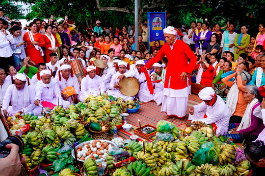 Colorful Kate Festival of the Cham community in Binh Thuan