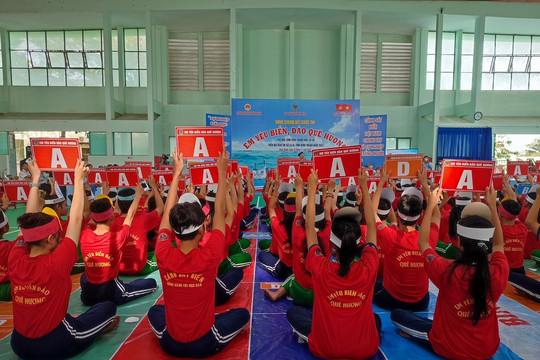 La Gi: Tố chức Cuộc thi "Em yêu biển đảo quê hương"