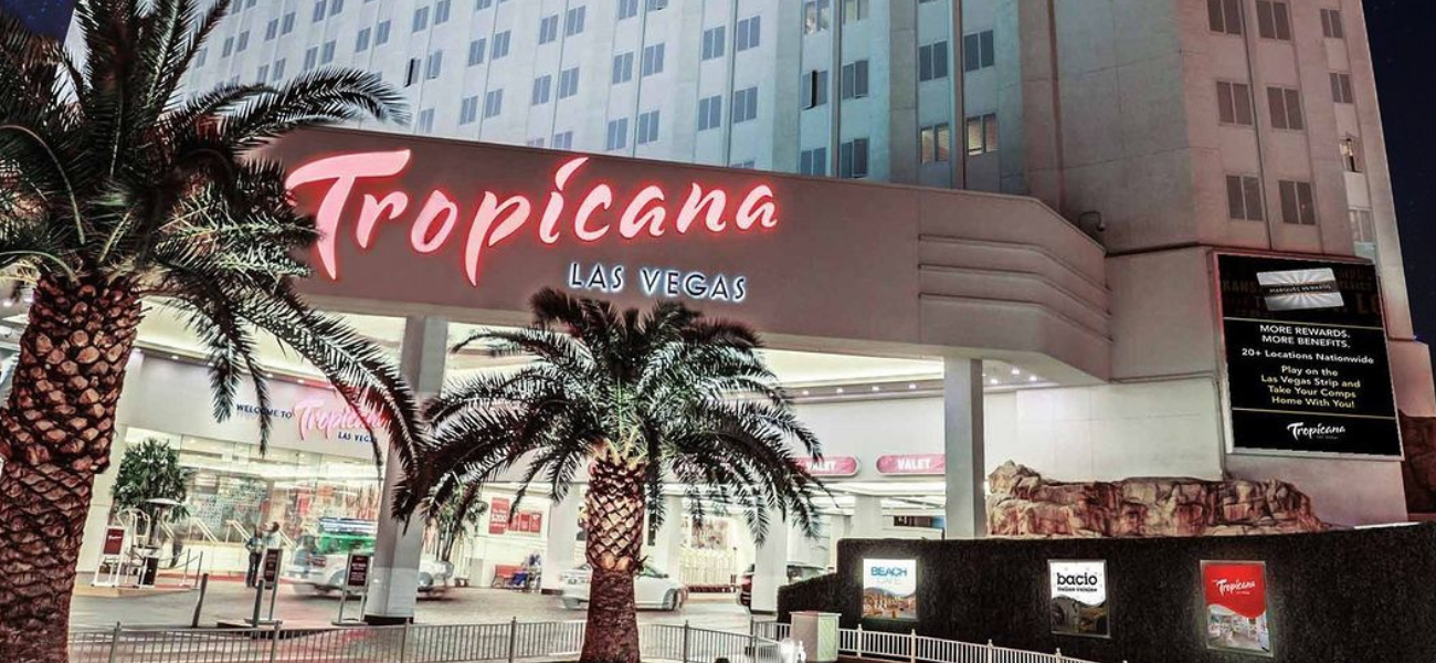 Đèn tắt cho truyện cổ tích: Tropiana Las Vegas đóng cửa sau 67 năm!