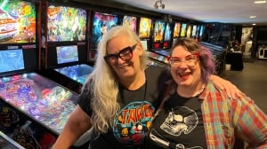 Đội chơi pinball nữ của Ottawa cuối cùng cũng có được giải đấu của riêng mình