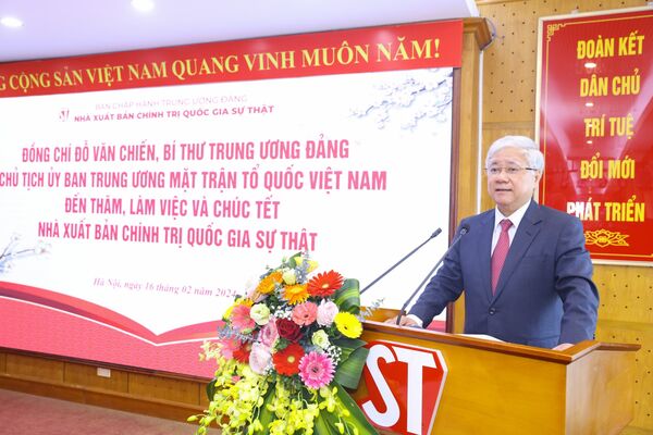 Chủ tịch Ủy ban Trung ương Mặt trận Tổ quốc Việt Nam thăm, làm việc với Nhà xuất bản Chính trị quốc gia Sự thật