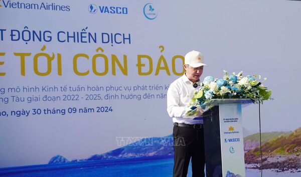 Phát động Chiến dịch “Bay nhẹ tới Côn Đảo”, giảm rác thải nhựa