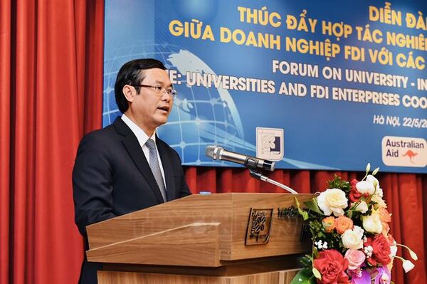 Thúc đẩy hợp tác nghiên cứu, đào tạo giữa doanh nghiệp FDI với các trường đại học Việt Nam