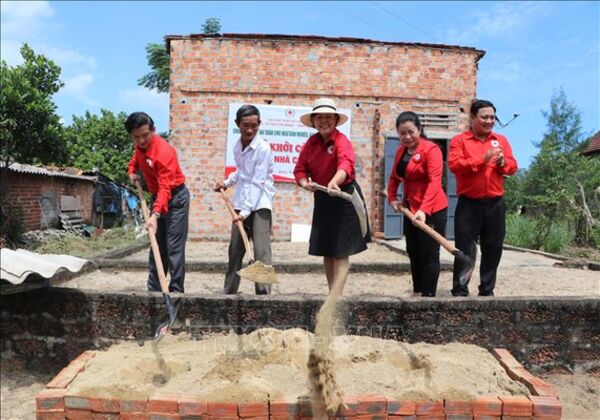 Hỗ trợ sinh kế cho ngư dân nghèo, khó khăn tại Quảng Ngãi