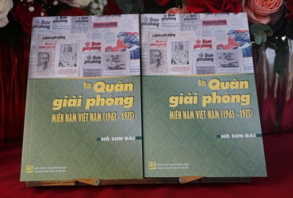 Ra mắt cuốn sách “Báo Quân giải phóng Miền Nam Việt Nam (1963-1975)”