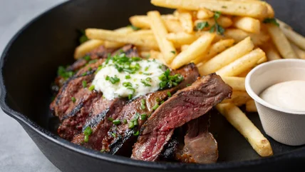 Steak Fries là gì và Steak Frites là gì?