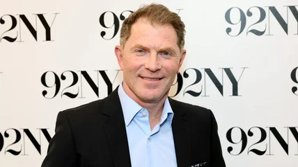 Món súp gà ngon tuyệt của Bobby Flay