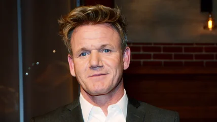 Mũi của Gordon Ramsay để ngăn chặn một Sa lát Soggy