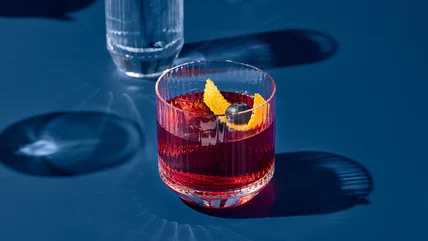 Bạn không thể có một ly Negroni hoàn hảo nếu không có sự lựa chọn táo bạo về rượu Gin