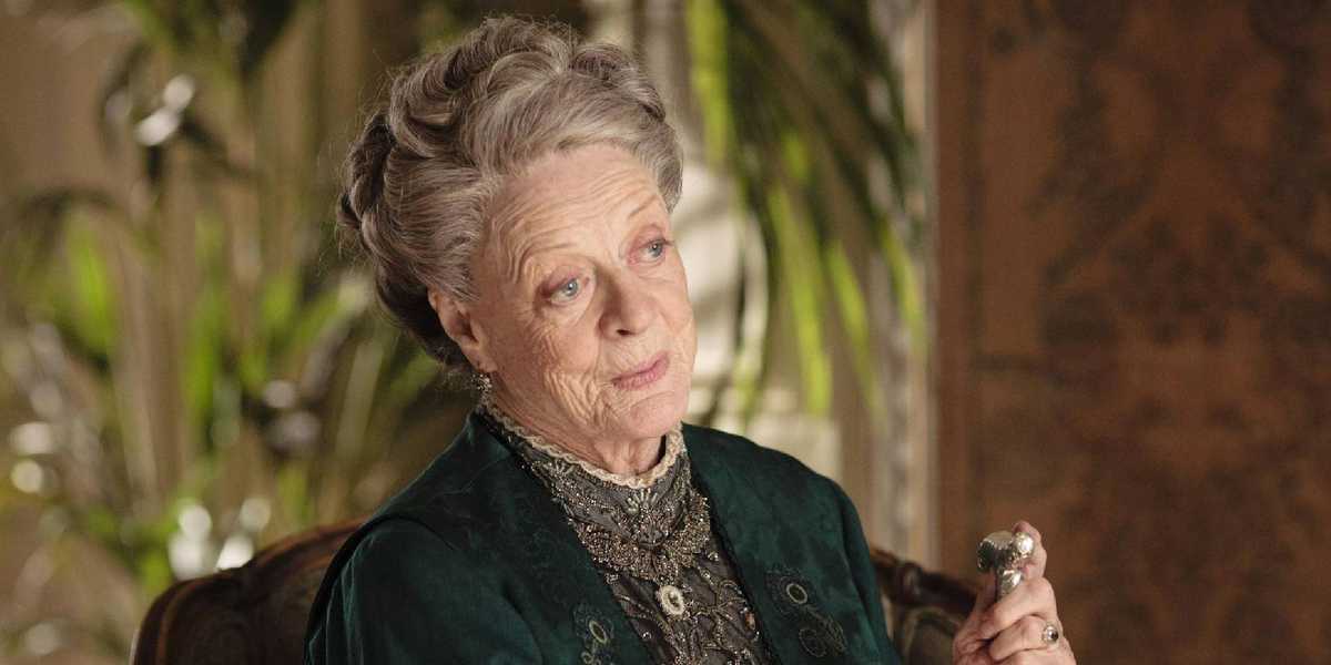 Maggie Smith, Tu viện Downton yêu dấu và diễn viên Harry Potter, chết lúc 89 tuổi