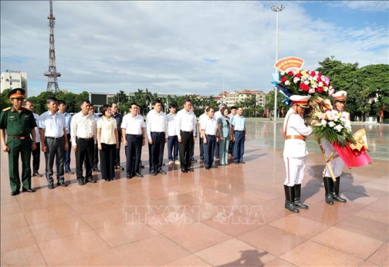 Tưởng niệm 109 năm Ngày sinh Tổng Bí thư Nguyễn Văn Linh