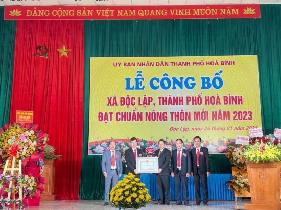 Xã vùng 3 duy nhất của thành phố Hoà Bình chính thức đạt chuẩn nông thôn mới