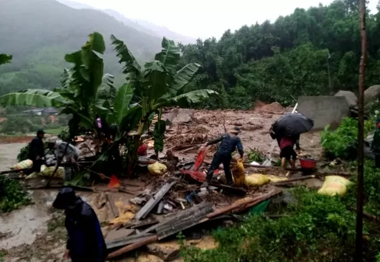 Lào Cai: 19 người chết, 11 người mất tích, 21 người bị thương do mưa lũ