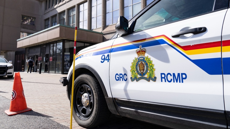 RCMP đã mất 20 khẩu súng từ năm 2020, bao gồm 3 khẩu súng máy phụ