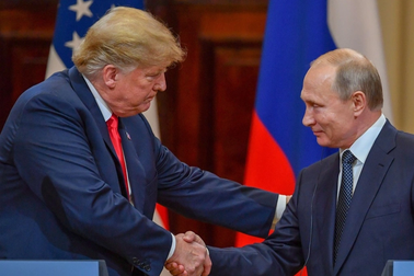 Séc cảnh báo kịch bản ông Trump "bắt tay" với ông Putin nếu tái đắc cử