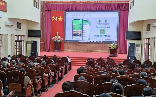 Thanh Hóa: Hơn 110.000 cán bộ, hội viên nông dân cài đặt App nền tảng số nông dân Việt Nam, đứng thứ 2 toàn quốc