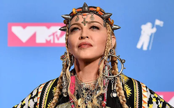 "Nữ hoàng nhạc pop" Madonna hủy tour vì nhiễm trùng