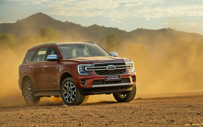 Bất ngờ chi phí "nuôi" Ford Everest 2023 tại Việt Nam, có rẻ hơn Toyota Fortuner?