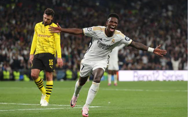 Vinicius Junior phá kỷ lục không tưởng của Lionel Messi