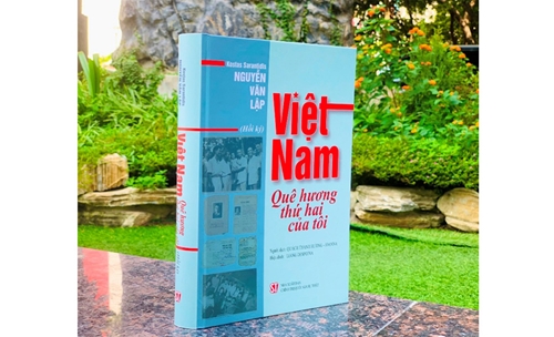 Giới thiệu cuốn sách “Việt Nam - Quê hương thứ hai của tôi” tại Hy Lạp