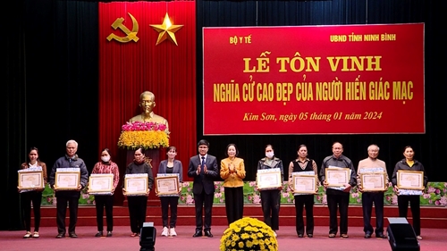 Nhân lên những nghĩa cử cao đẹp, giàu tính nhân văn