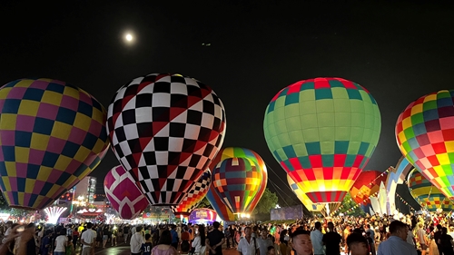 Festival Chí Linh - Hải Dương: “Tinh hoa hội tụ - Khát vọng tỏa sáng"