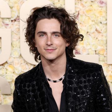 First look at Timothée Chalamet's Bob Dylan look