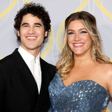 Darren Criss của Glee đang mong đợi đứa con thứ hai