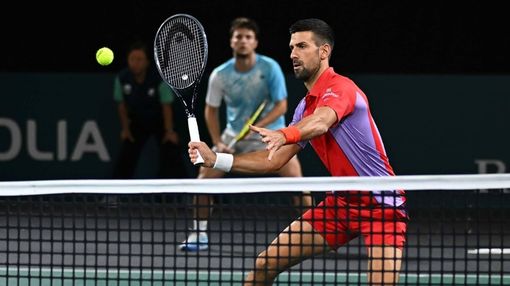 Djokovic bỏ thi đấu đánh đôi tại Paris Masters vào phút cuối