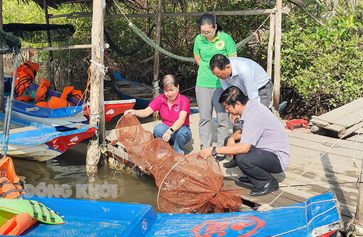 Phát huy thành tựu khoa học và công nghệ trong đời sống