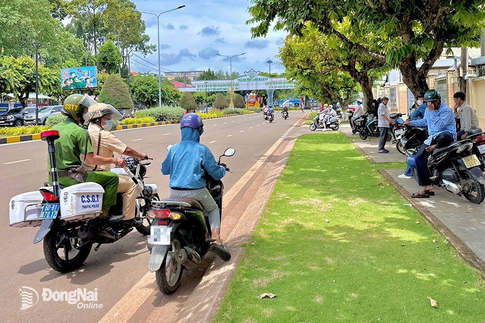 Chỉnh trang đô thị Long Khánh: Bắt đầu từ kiểm soát trật tự an toàn giao thông