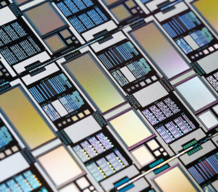 Memristors and analog computing take scientists back to the future