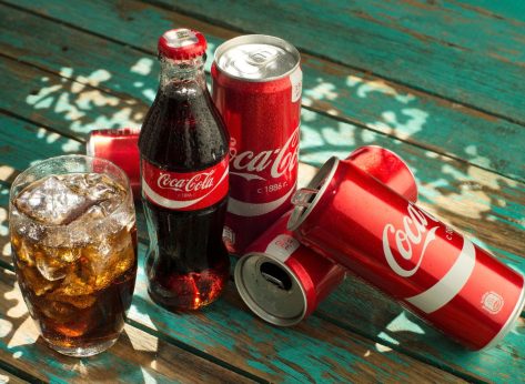 Đây là những gì xảy ra khi bạn uống Coke