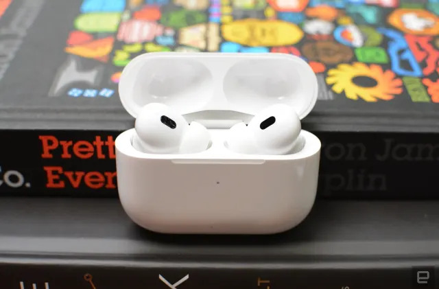 AirPods Pro có sạc USB-C đã giảm xuống mức giá Thứ Sáu Đen là 190 USD