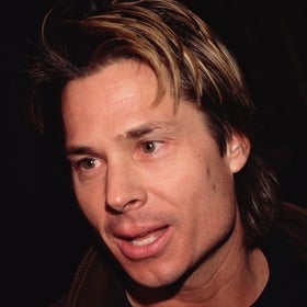 Kato Kaelin Honors Nicole Brown Simpson bộ nhớ sau cái chết của O.J. Simpson