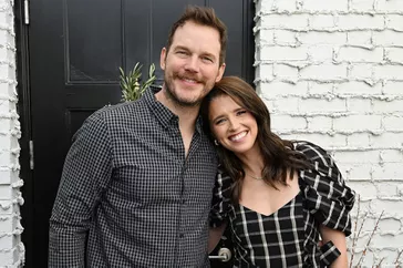 Chris Pratt và vợ Katherine Hotchner rút súng và thổi phồng vì đã thổi bay căn nhà lịch sử của L.A