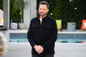 Joel McHale xác nhận House of Villains sẽ trở lại trong phần 2