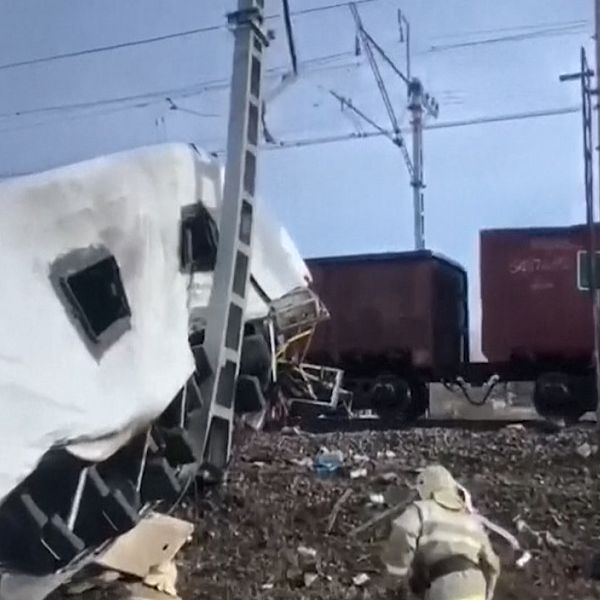 Eight dead as bus collides with train in Russia