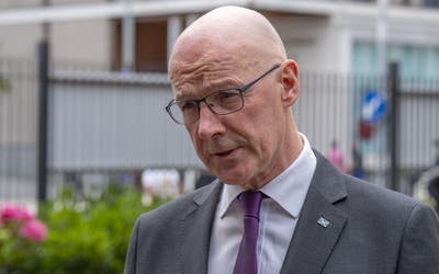 John Swinney có cuộc họp ảo với người đứng đầu nhiệm vụ ở Anh