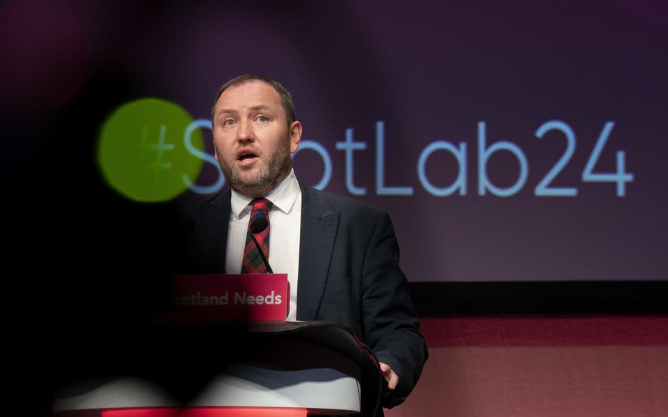 Ian Murray của Labour thách thức Sunak ấn định ngày tổng tuyển cử