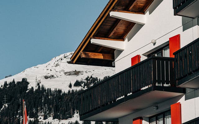 Khách sạn trượt tuyết tốt nhất Châu Âu cho một chic alpine ở