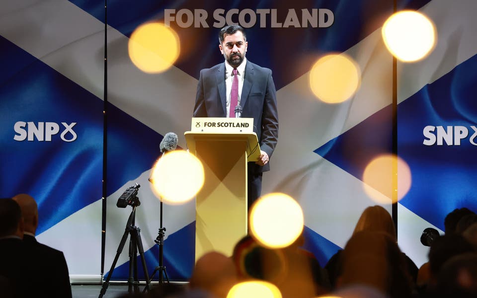 Yousaf: Hãy bỏ phiếu SNP để ngăn Scotland bị Starmer 'phớt lờ'