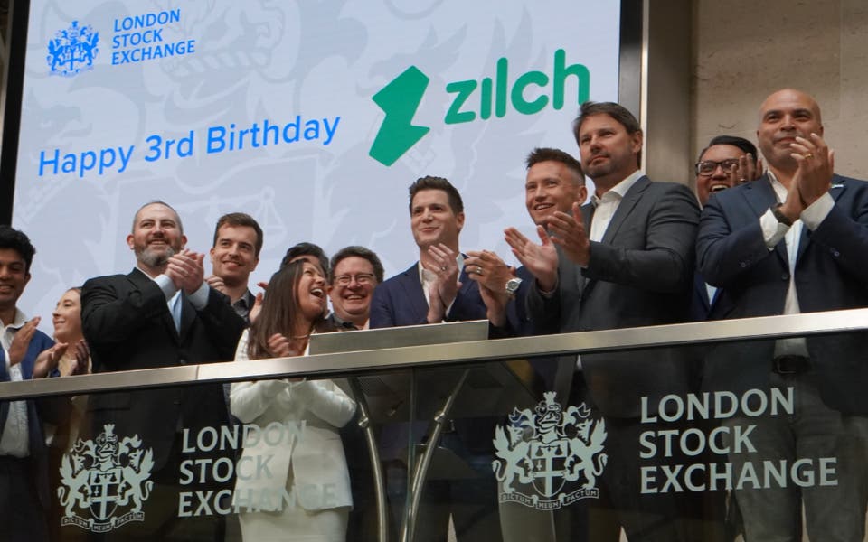 Zilch nặng London IPO vì nó đảm bảo tài chính 100 triệu bảng